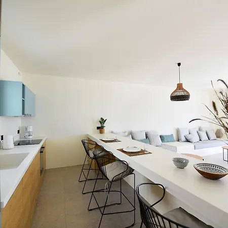 Ariti's 1 - Naxos *